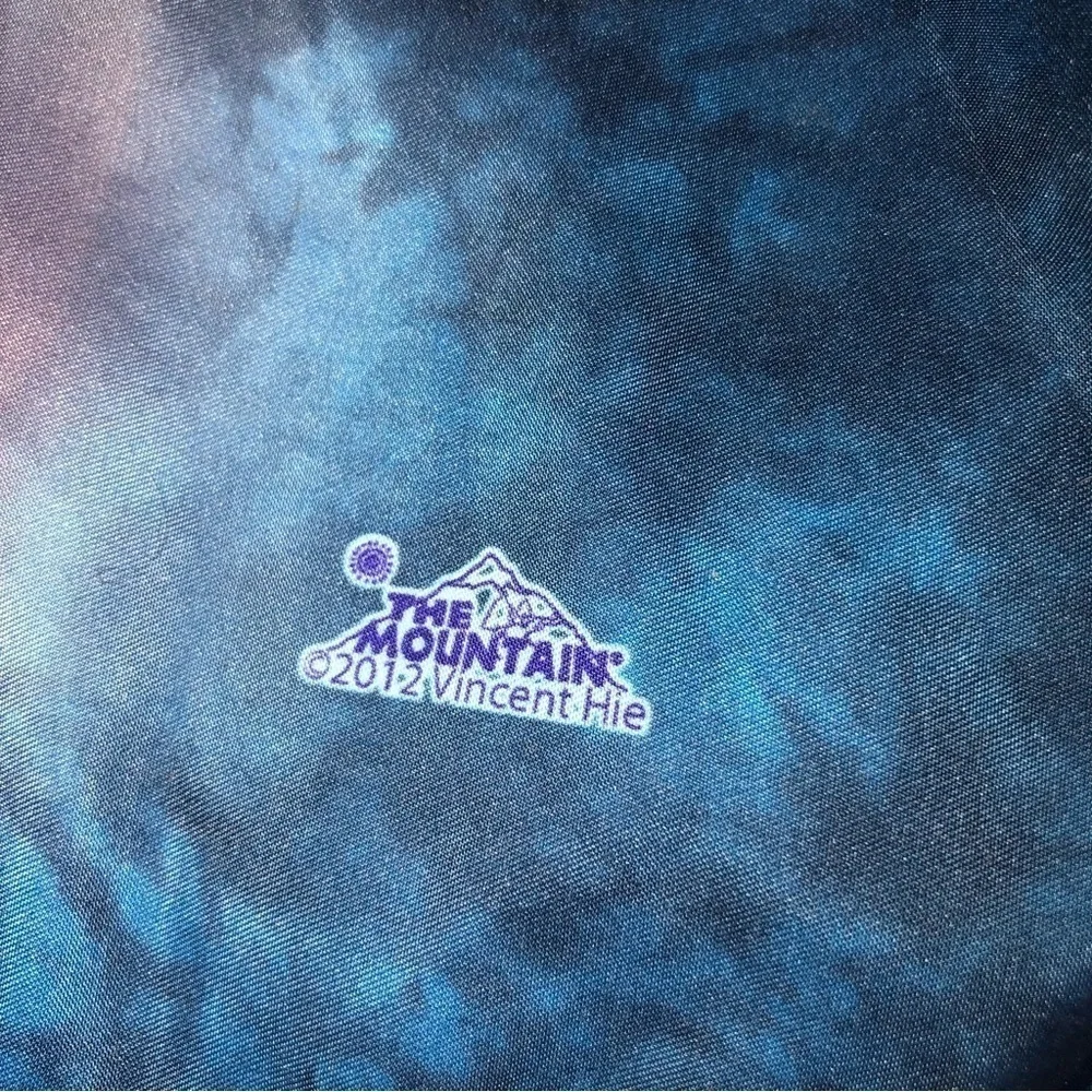 The Mountain Shark Mens Board Shorts Swim Trunks Size Medium
